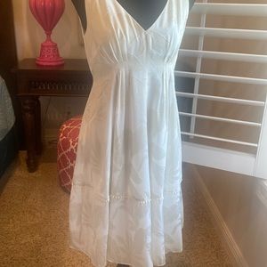 White dress palm print